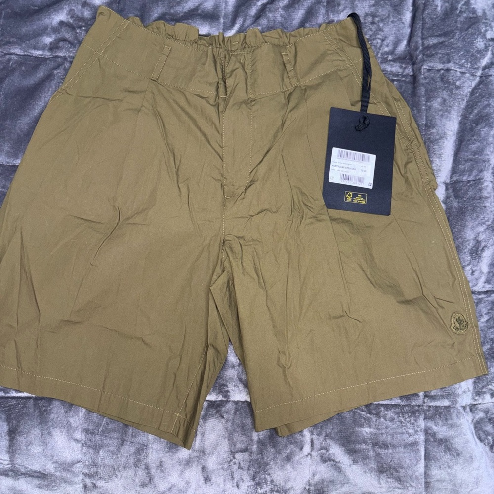 Moncler Pantalone Bermuda-New with tags